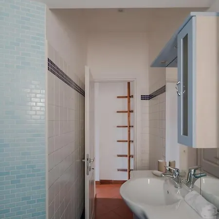 Colosseum Apartman *